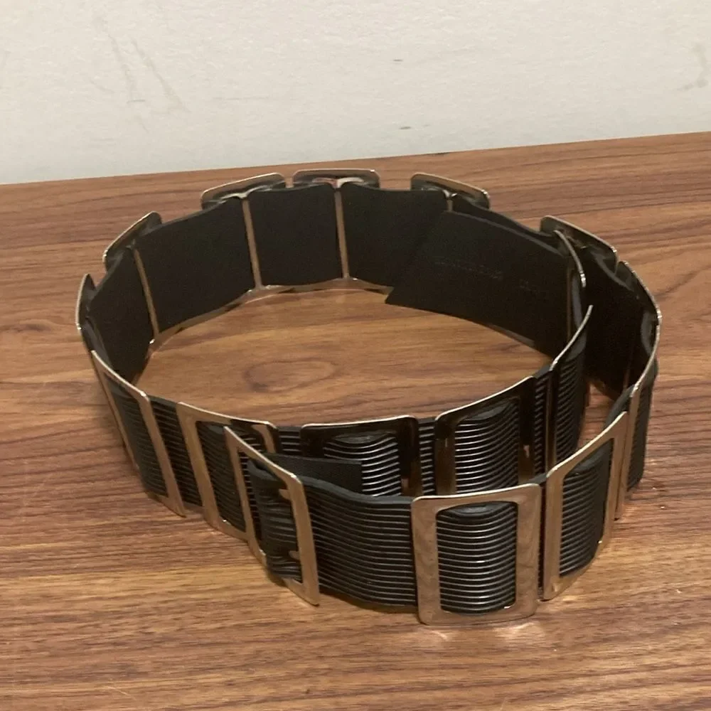 Thick Belt Made From Striated Black Rubber &  Silver Tone Metal Rectangles.